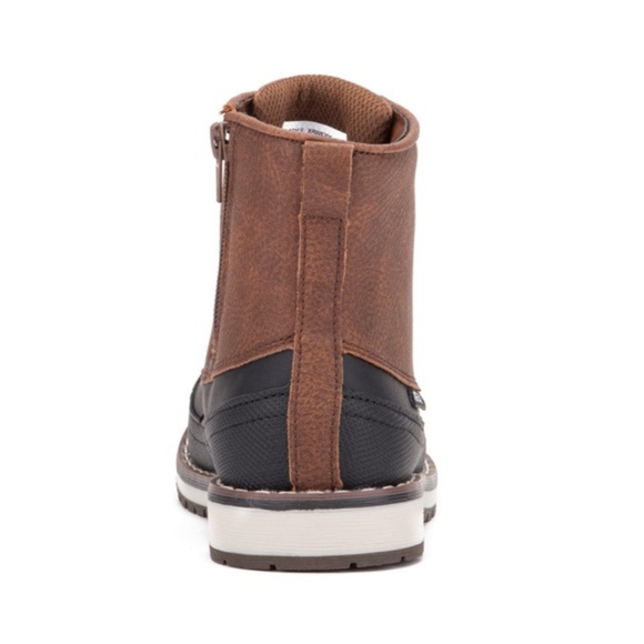 NEW** BOYS BLACK/ BROWN LACE UP DUCK BOOTS - Picture 2 of 4